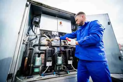 Wide Range of Air Conditioning and Chiller Products