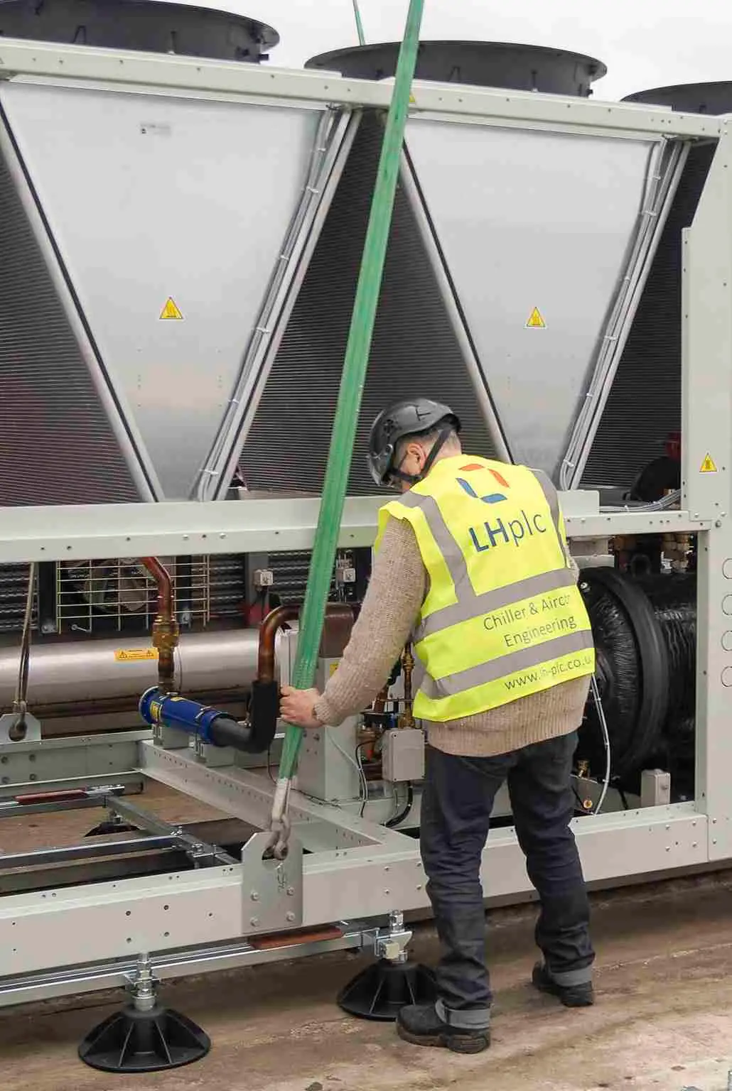 LH John Lewis Lift Pics-9 Industrial Chillers